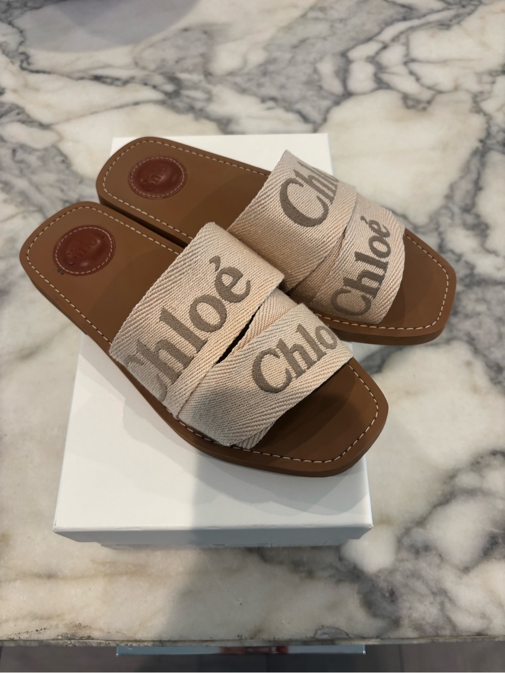 Chloé Woody Mules in tan. Size 38. Barely worn.